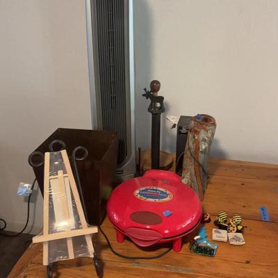 Lasko Fan, Sharper Image Hand Sanitizer,Quesadilla Maker Santa Fe, Assortment Of Paper Towel Holders