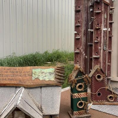 4 Folk Art Birdhouses