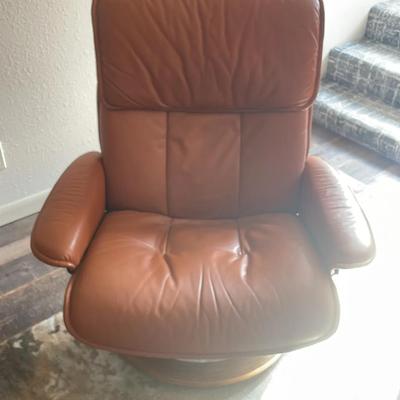 Ekorners Stressless Leather Lounge Chair 