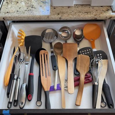 Assorted Kitchen Supplies