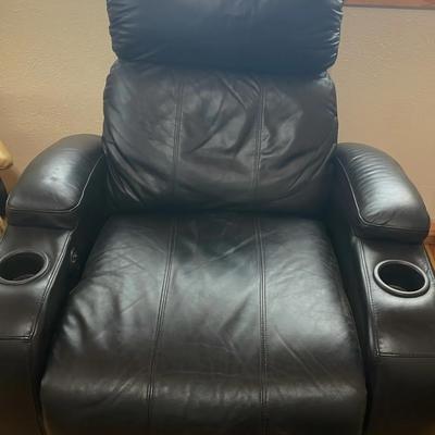 Black Reclining Chair & Side Table 