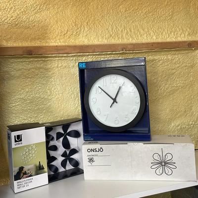 Lot of Home Decor Wall Mounted Flowers Room Essentials Wall Clock and Ikea Onsjö Light Fixture