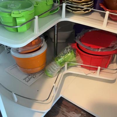 Assorted Cookware And Tupperware