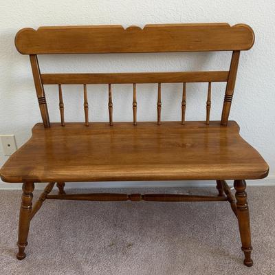 Early American Settee – Solid Wood with Turned Legs & Spindle Back | Settee #1