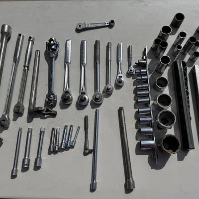 Craftsman, SK, Indestro & Blackhawk Ratchets, Extensions & Socket Set