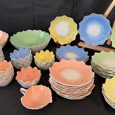 Anchor Hocking Vitrock Leaf & Blossom Plate Collection | 50 Pieces