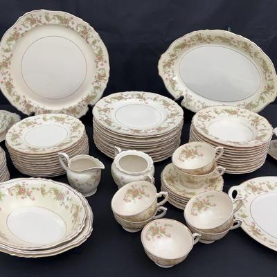 Syracuse China “Dearborn” Federal Shape Dinnerware Set | Made in USA