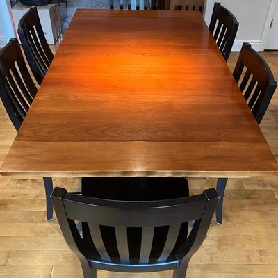 Dining Table with 6 Chairs 