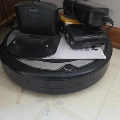 Cleaning floor robot 