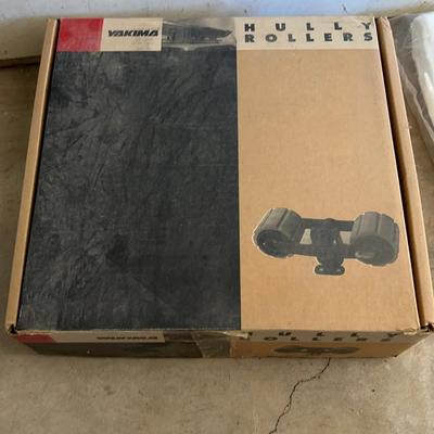 NIB Yakima Hully Rollers -kayak Or Canoe Holder