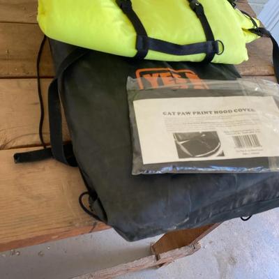 Dog Life Vest With Cat Paw Print Hood Cover