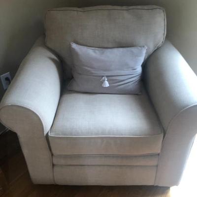 Sale Photo Thumbnail #141