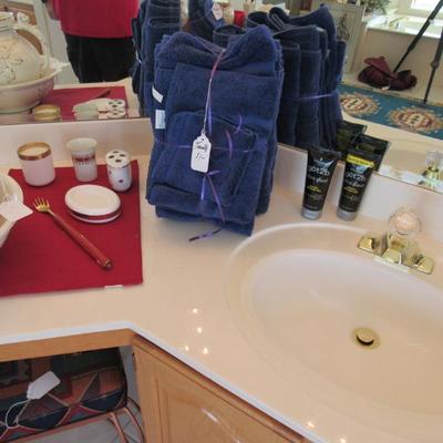 Sale Photo Thumbnail #153