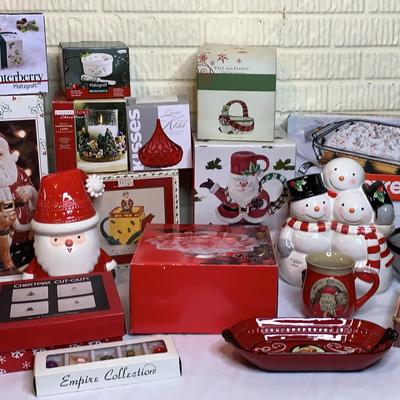 Christmas Entertaining w/Pfaltzgraff, Lenox, Pyrex & More!