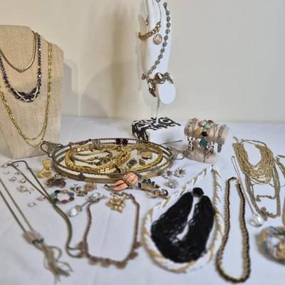 Large Vintage Costume Jewelry Lot incl Weiss
