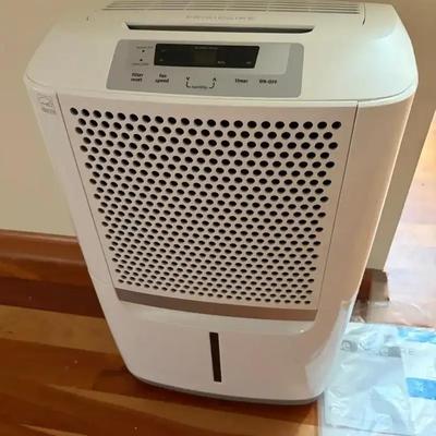 Frigidaire Dehumidifier Like New w/Manual