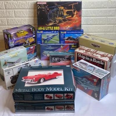 NIB Models: Cars & Aircraft 