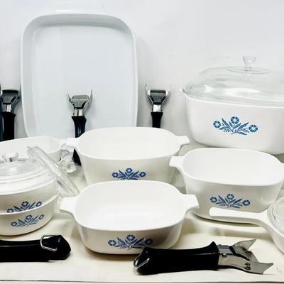 (19) Vintage Blue Cornflower Corning ware with Lids and Attachable Handles