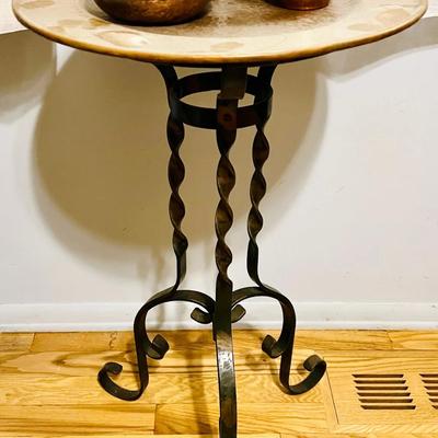 (6) Copper Vessels and Table