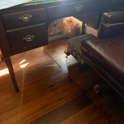 Sale Photo Thumbnail #3