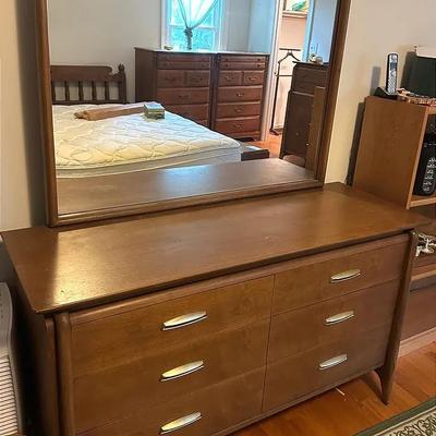Mid-Century Modern Drexel “Projection” Dresser w/ Mirror