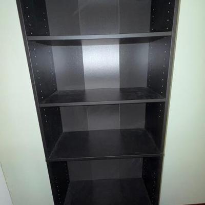AAE402 Black Pressboard Book Shelf