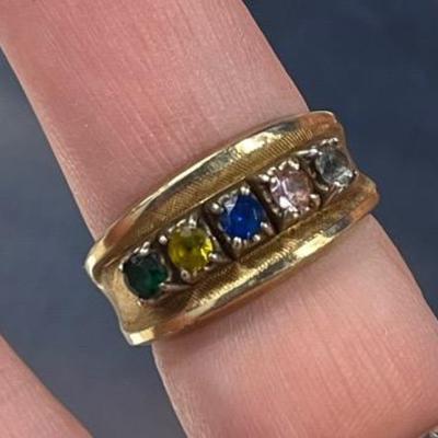 HST234- Beautiful Gold Ring With Rainbow Stones!