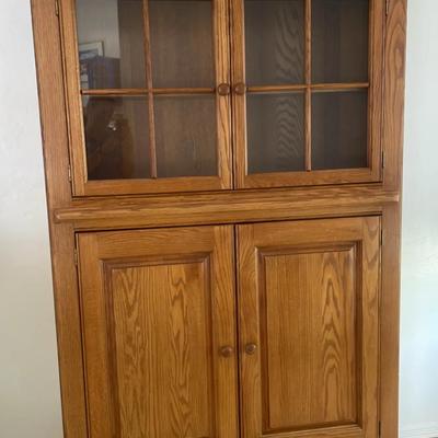 Display Cabinet w/Storage