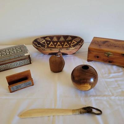 Wooden Decor 