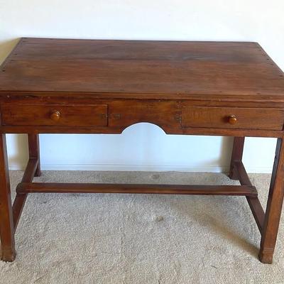 Simple Desk 