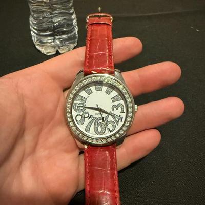 Sale Photo Thumbnail #150