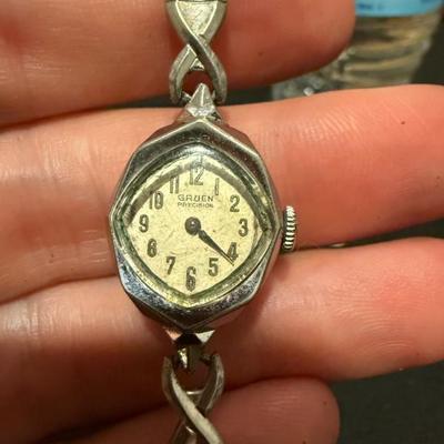 Sale Photo Thumbnail #31