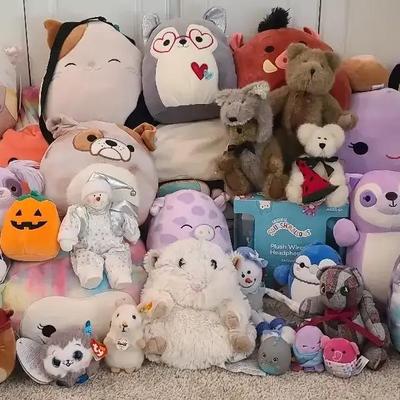 Adorable Plush Collection Featuring Squishmallows
