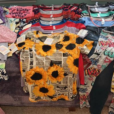 LuLaRoe Clothing Collection – Size S

