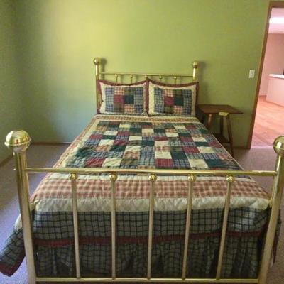 Brass Tone Bed-Queen