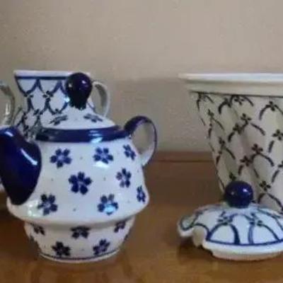 Polish Pottery T-Pot & Other Pottery 