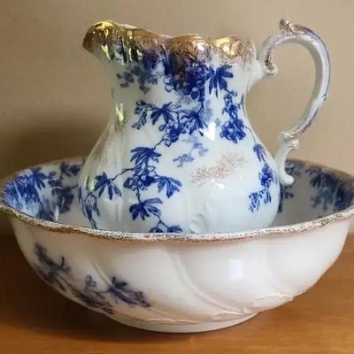 Wash Basin & Pitcher "Louise" England, Flow Blue (?)