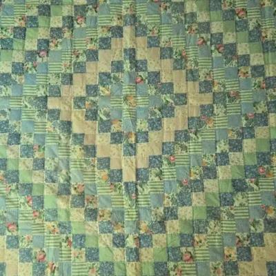 A Trip Around the World Queen Size Quilt