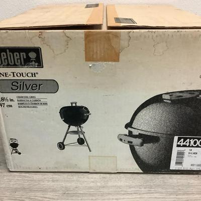 Weber Charcoal Grill Virtually New