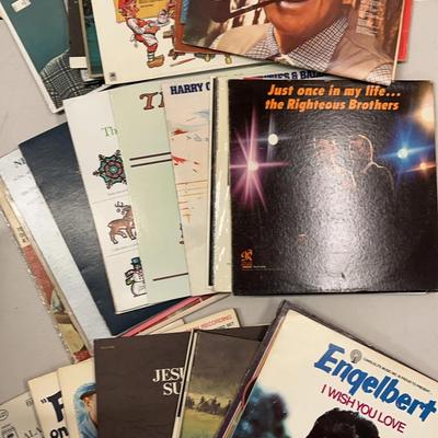 Neil Diamond, Olivia Newton-John, The Carpenters, a Total of 35 Albums