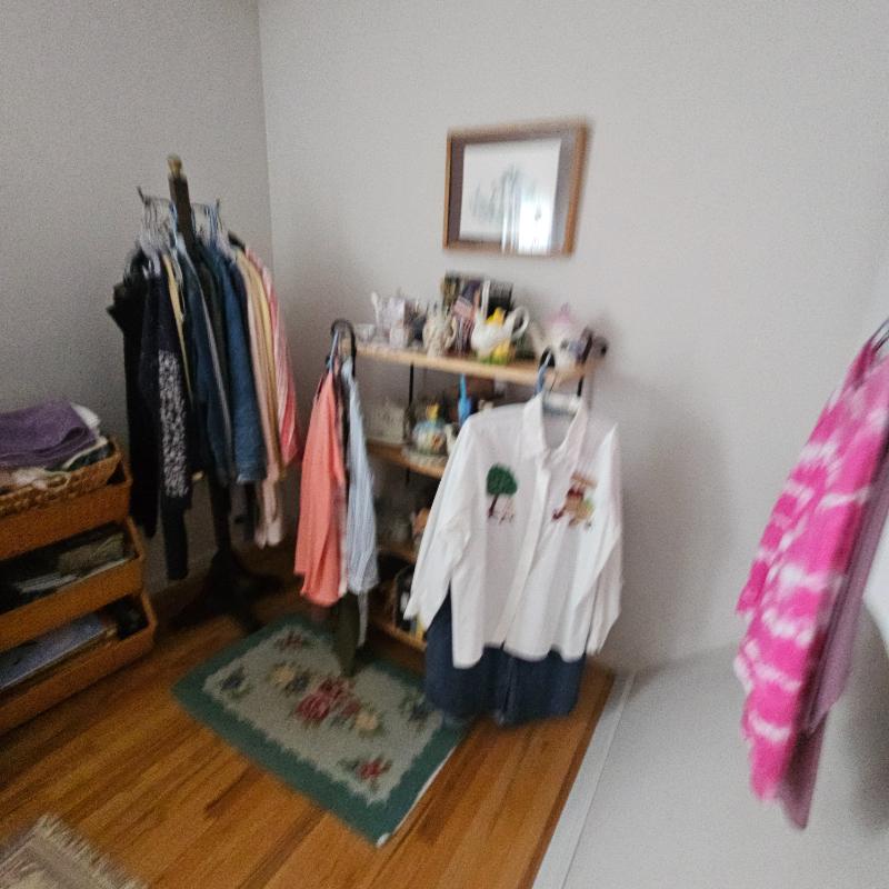 Sale Photo Thumbnail #112