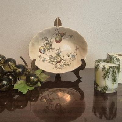 Vintage Mid 20th Century Lucite Green Grapes Cluster and Johnson Brothers "Georgia" Bowl & More 