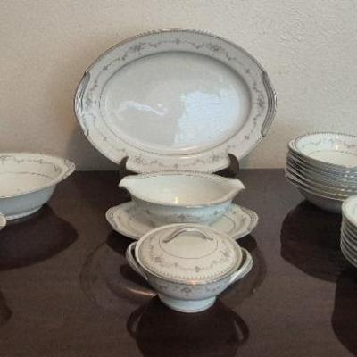 Vintage Noritake Fairmont (6102) Covered Serving Set of 8 with Delicate Pink Roses & Platinum Trim 