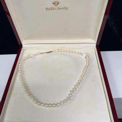 Pearl Necklace