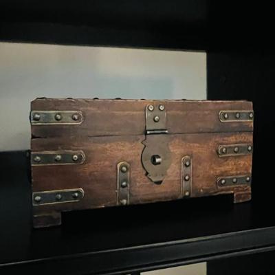 Sale Photo Thumbnail #90