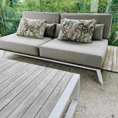 Sale Photo Thumbnail #106