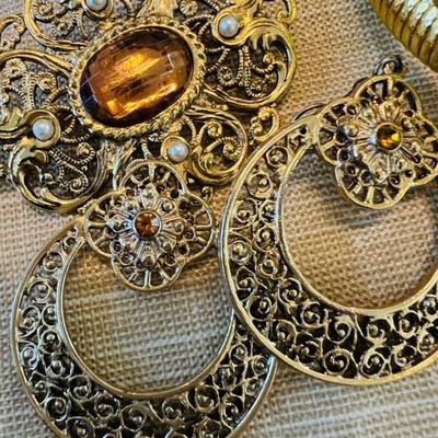 Sale Photo Thumbnail #178