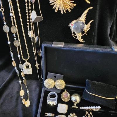 Sale Photo Thumbnail #167