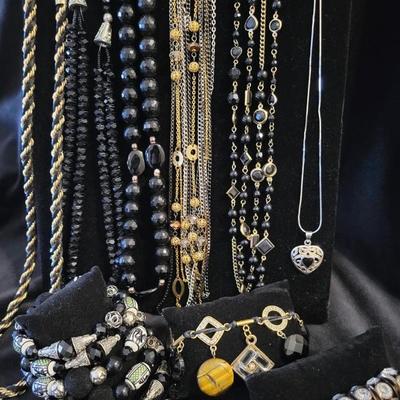 Sale Photo Thumbnail #164