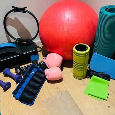 Sale Photo Thumbnail #98